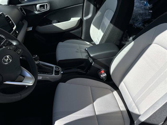 New 2026 Hyundai Venue SEL FWD image 23