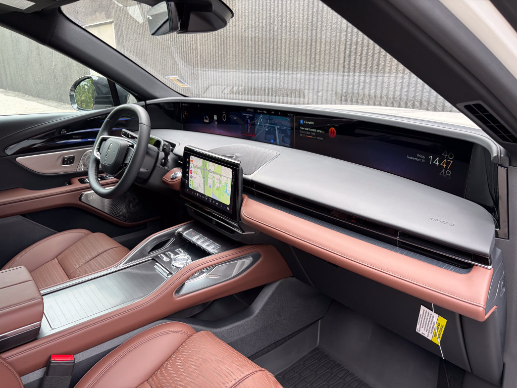 New 2026 Lincoln Nautilus Reserve AWD/4WD image 33