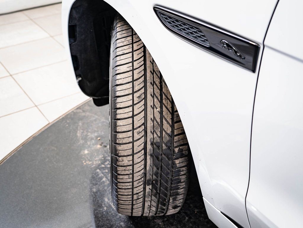 Used 2025 Jaguar F-PACE R-Dynamic S AWD/4WD image 38