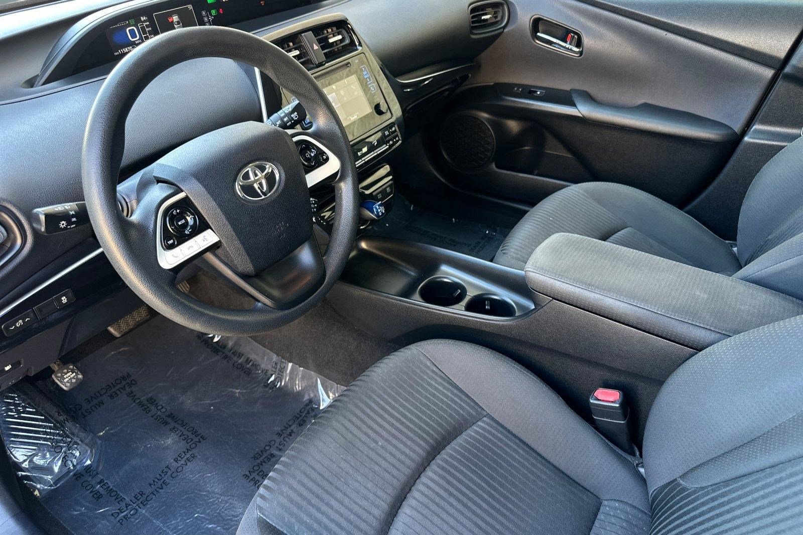 Used 2016 Toyota Prius Two FWD image 4