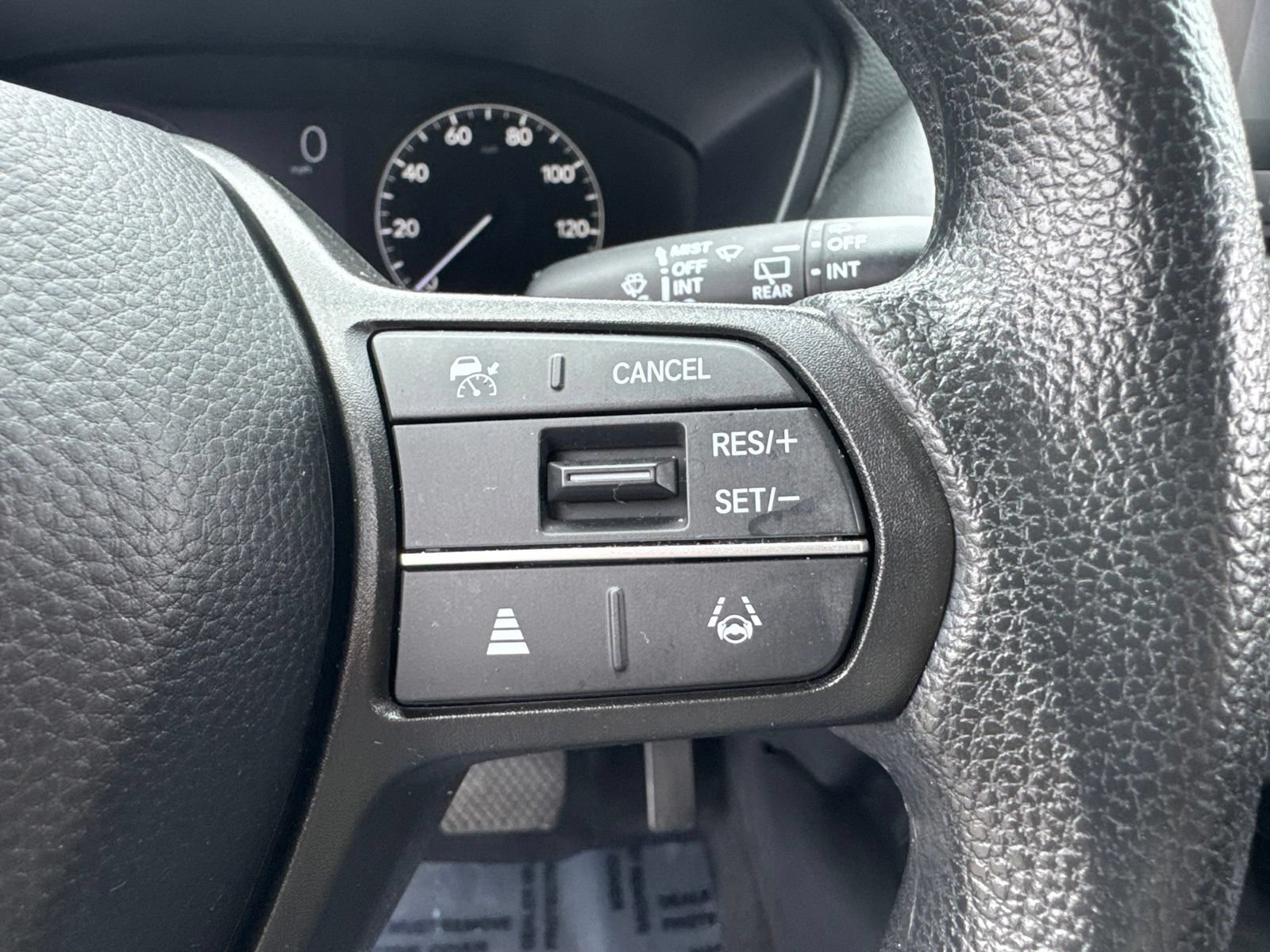 Used 2024 Honda HR-V LX image 20