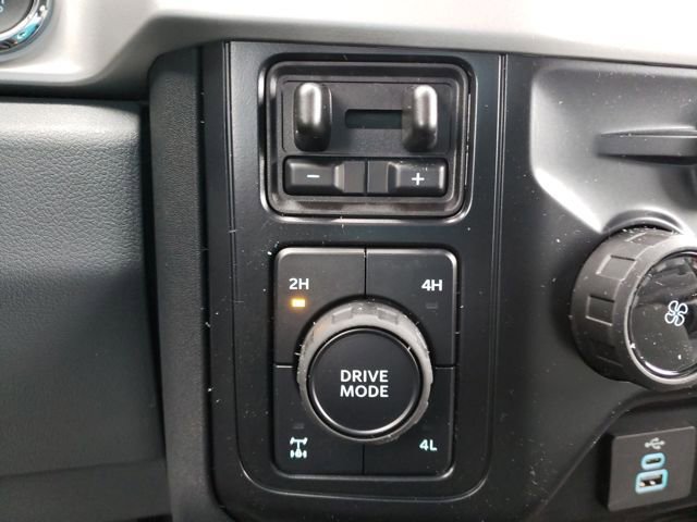 New 2026 Ford F250 XLT w/ XLT Premium Package image 24