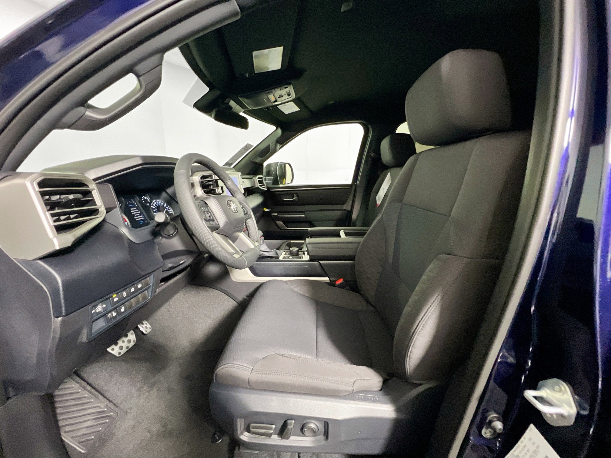 New 2026 Toyota Tundra SR5 image 14