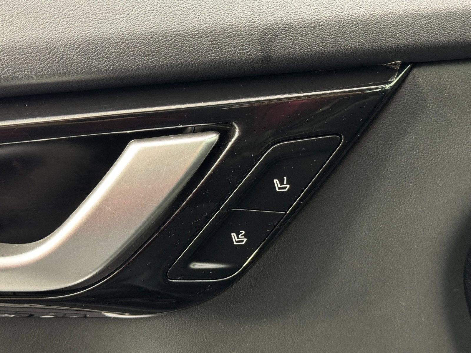 Used 2023 Kia EV6 GT-Line w/ GT-Line White Seat Package image 17