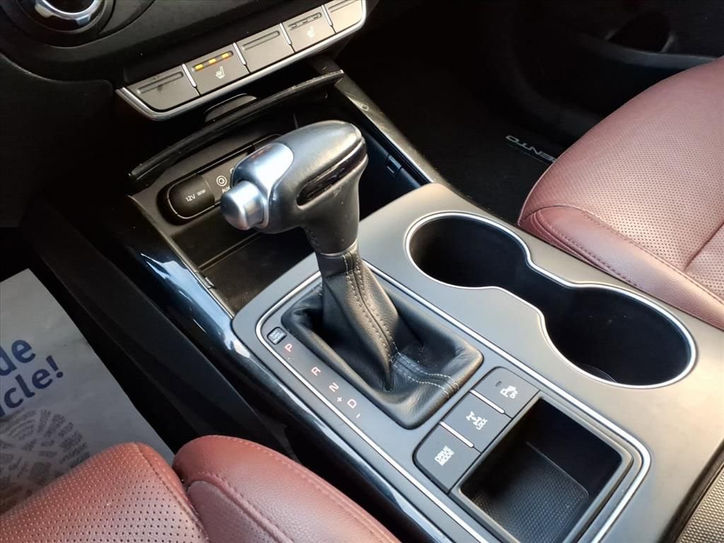 Used 2018 Kia Sorento SX image 19