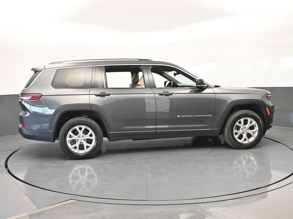 Used 2023 Jeep Grand Cherokee L Limited w/ Luxury Tech Group II AWD/4WD image 7