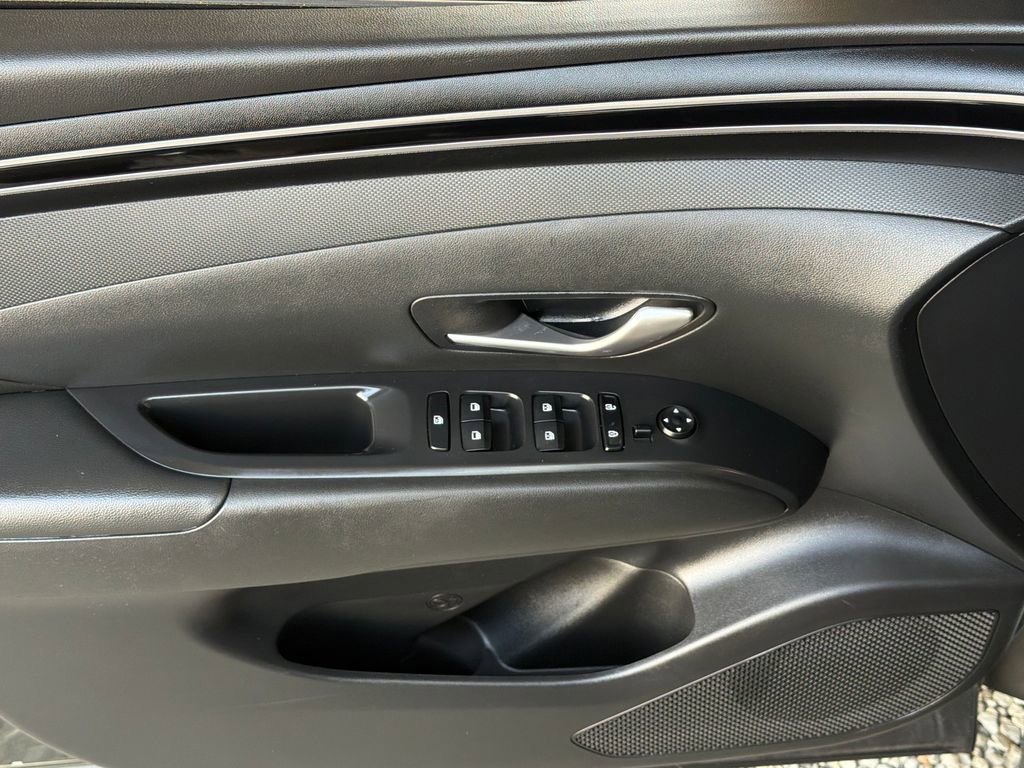 Used 2023 Hyundai Tucson SEL image 3