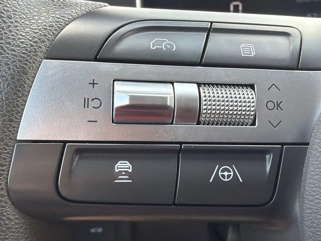 Used 2025 Hyundai Sonata SEL FWD image 23
