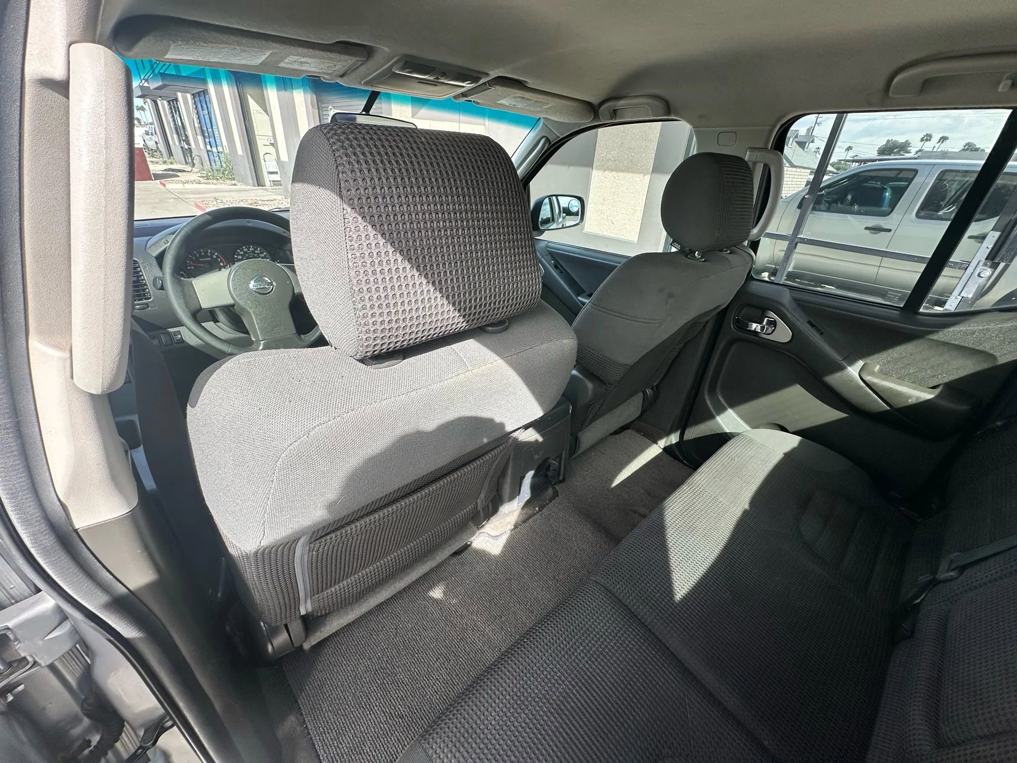 Used 2005 Nissan Frontier NISMO image 20