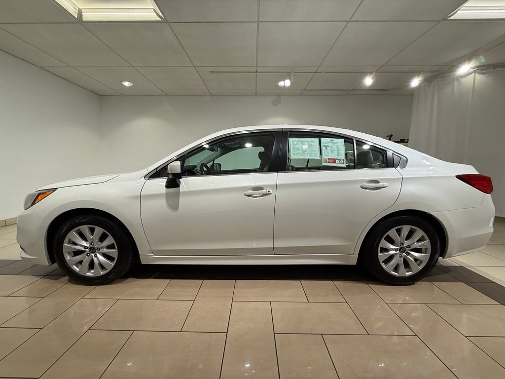 Used 2015 Subaru Legacy 2.5i Premium AWD/4WD image 2