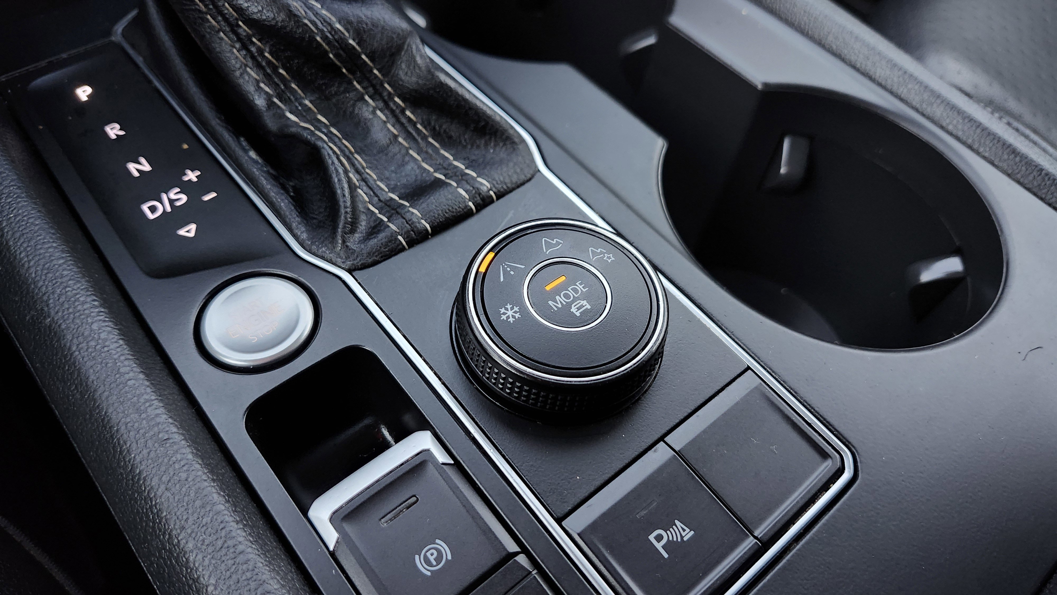 Used 2021 Volkswagen Atlas SE w/ Panoramic Sunroof Package image 36