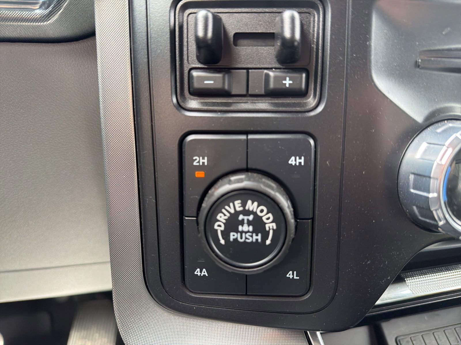 Used 2021 Ford F150 Limited AWD/4WD image 16