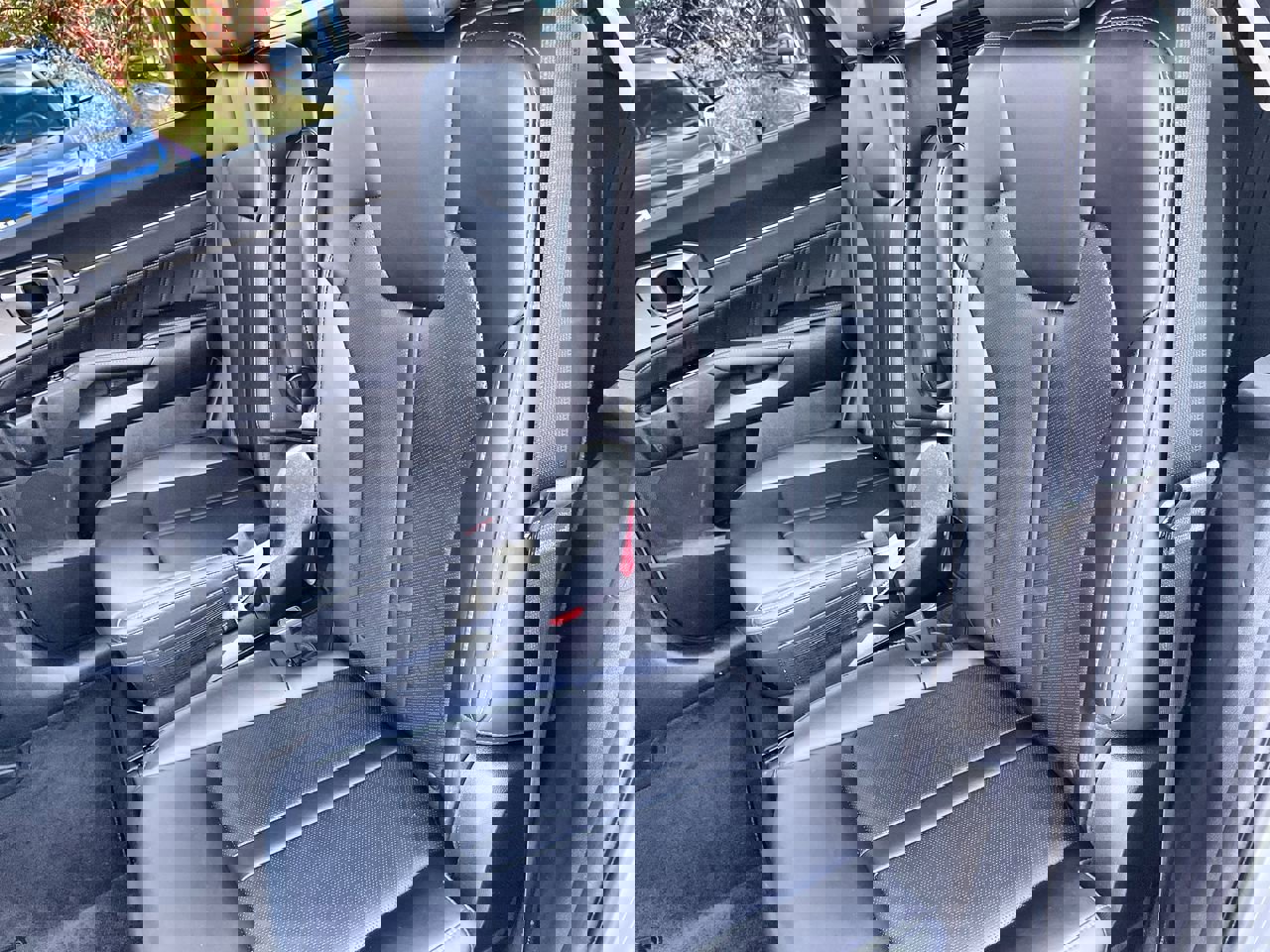 Certified 2023 Kia Sorento SX image 22