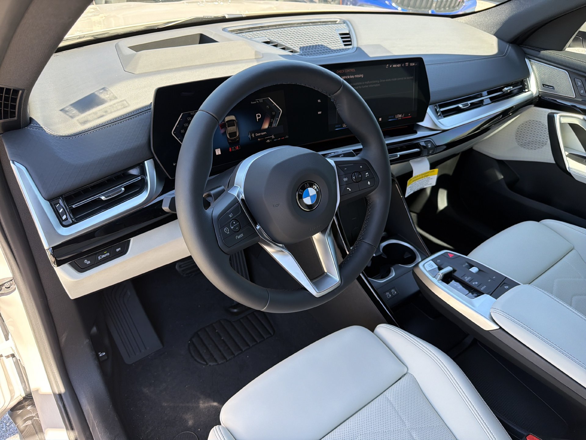 New 2027 BMW X2 xDrive28i w/ Technology Package AWD/4WD image 21
