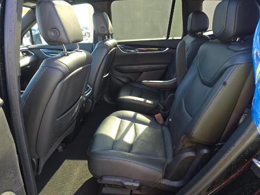 Used 2021 Cadillac XT6 Premium Luxury FWD image 13