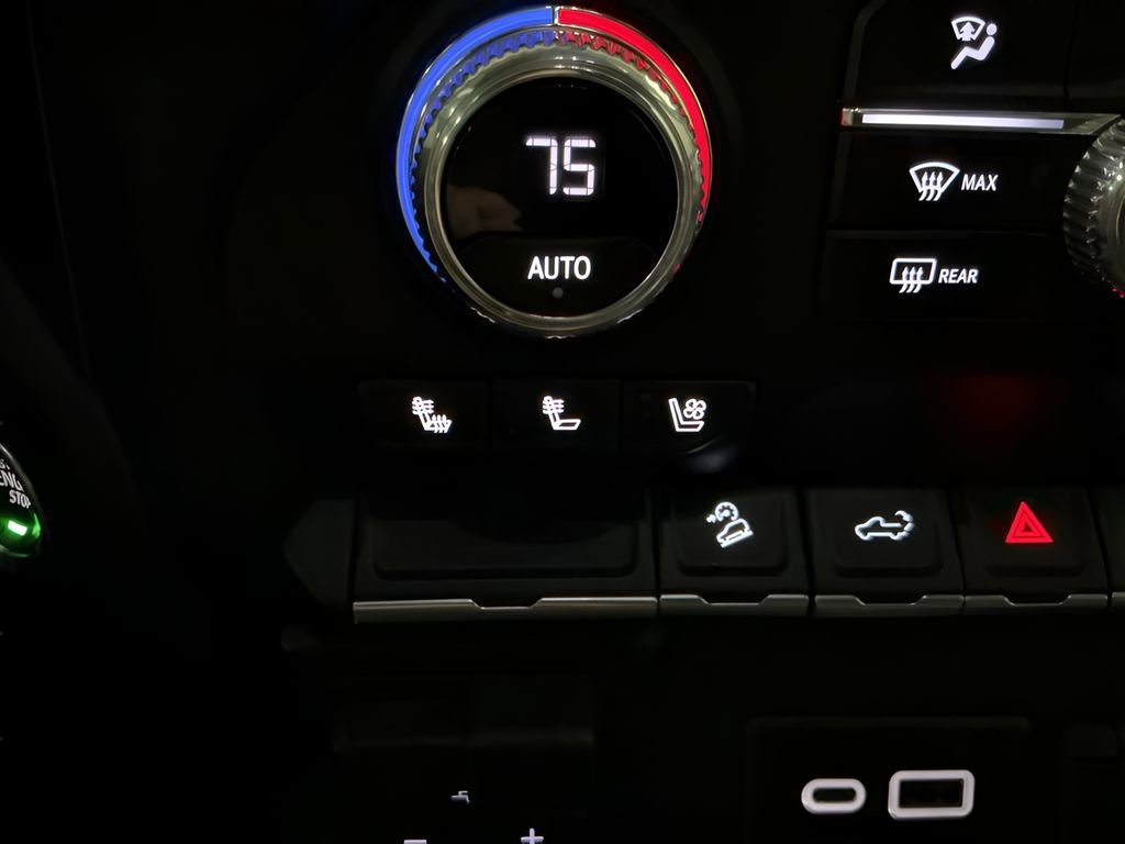 Used 2021 GMC Sierra 1500 AT4 image 20