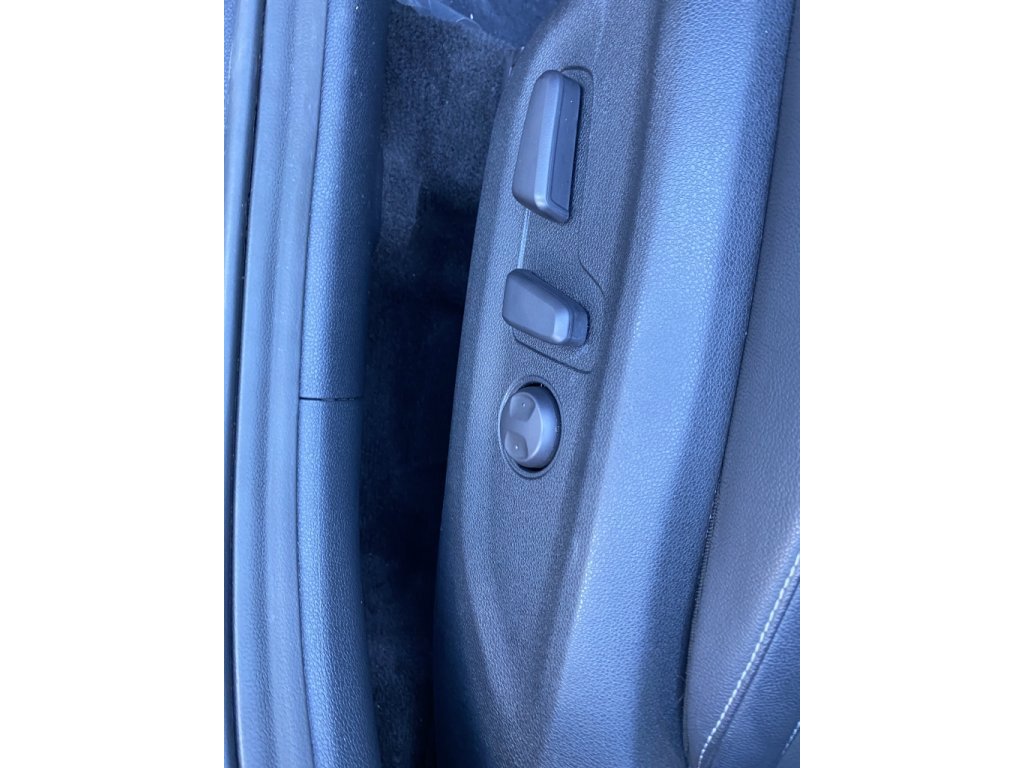 Used 2022 Kia Niro Touring Special Edition FWD image 25