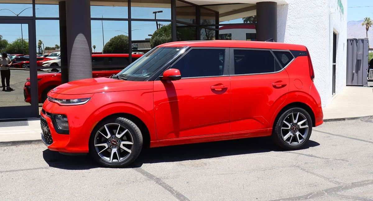 Used 2021 Kia Soul Turbo FWD image 4