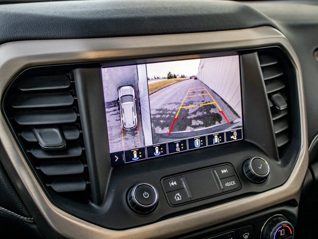 Used 2020 GMC Acadia Denali w/ Technology Package image 40