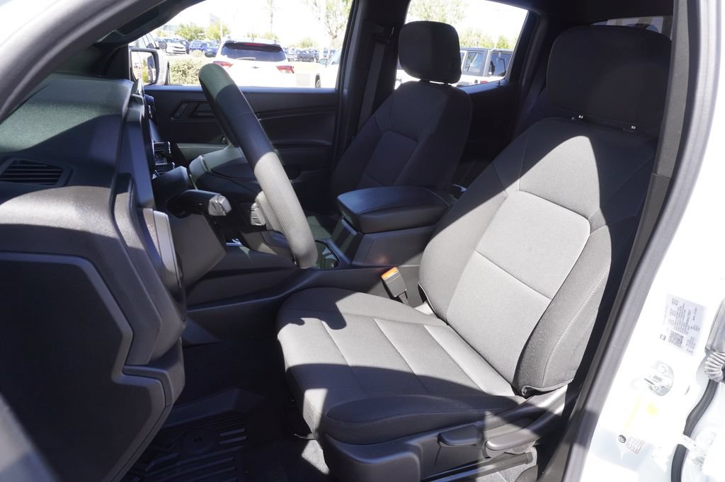 Used 2025 Chevrolet Colorado Trail Boss AWD/4WD image 14