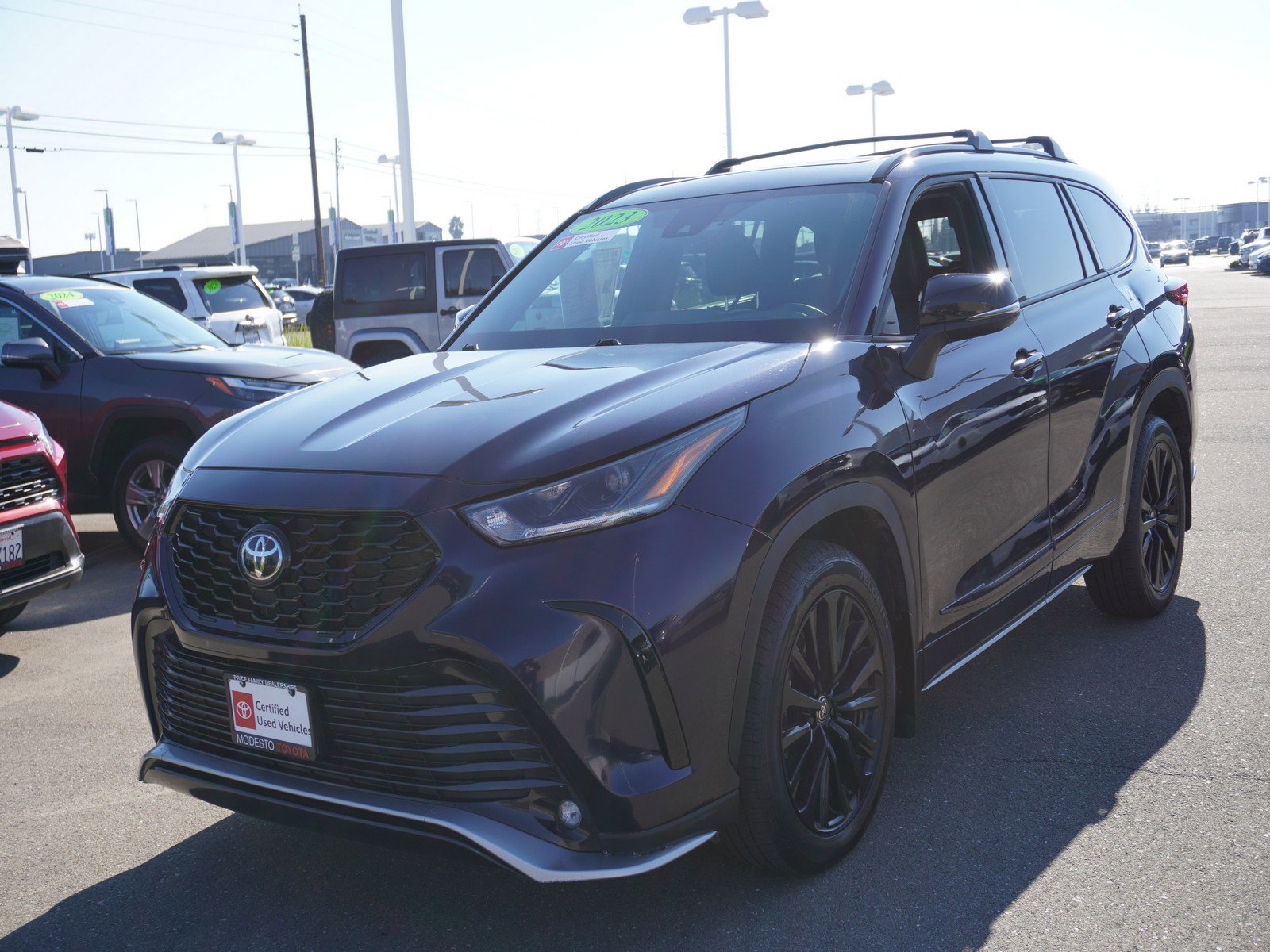 Used 2023 Toyota Highlander XSE image 7