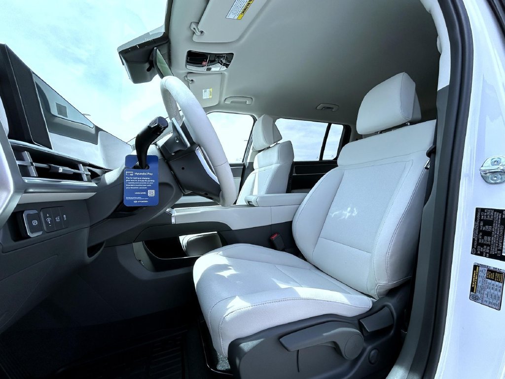 New 2026 Hyundai Santa Fe SE AWD/4WD image 10