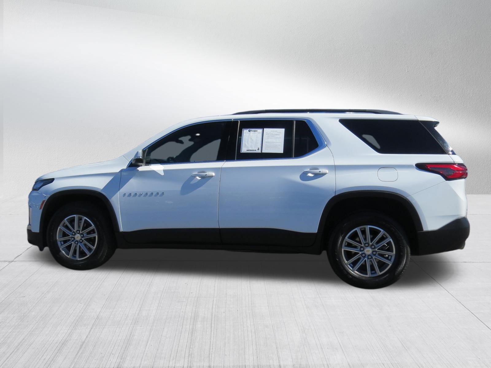 Used 2022 Chevrolet Traverse LT AWD/4WD image 6