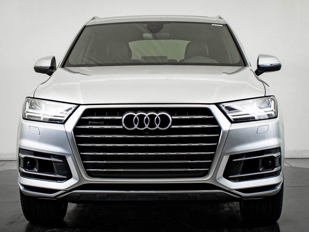 Used 2018 Audi Q7 3.0T Prestige w/ Prestige Package image 2