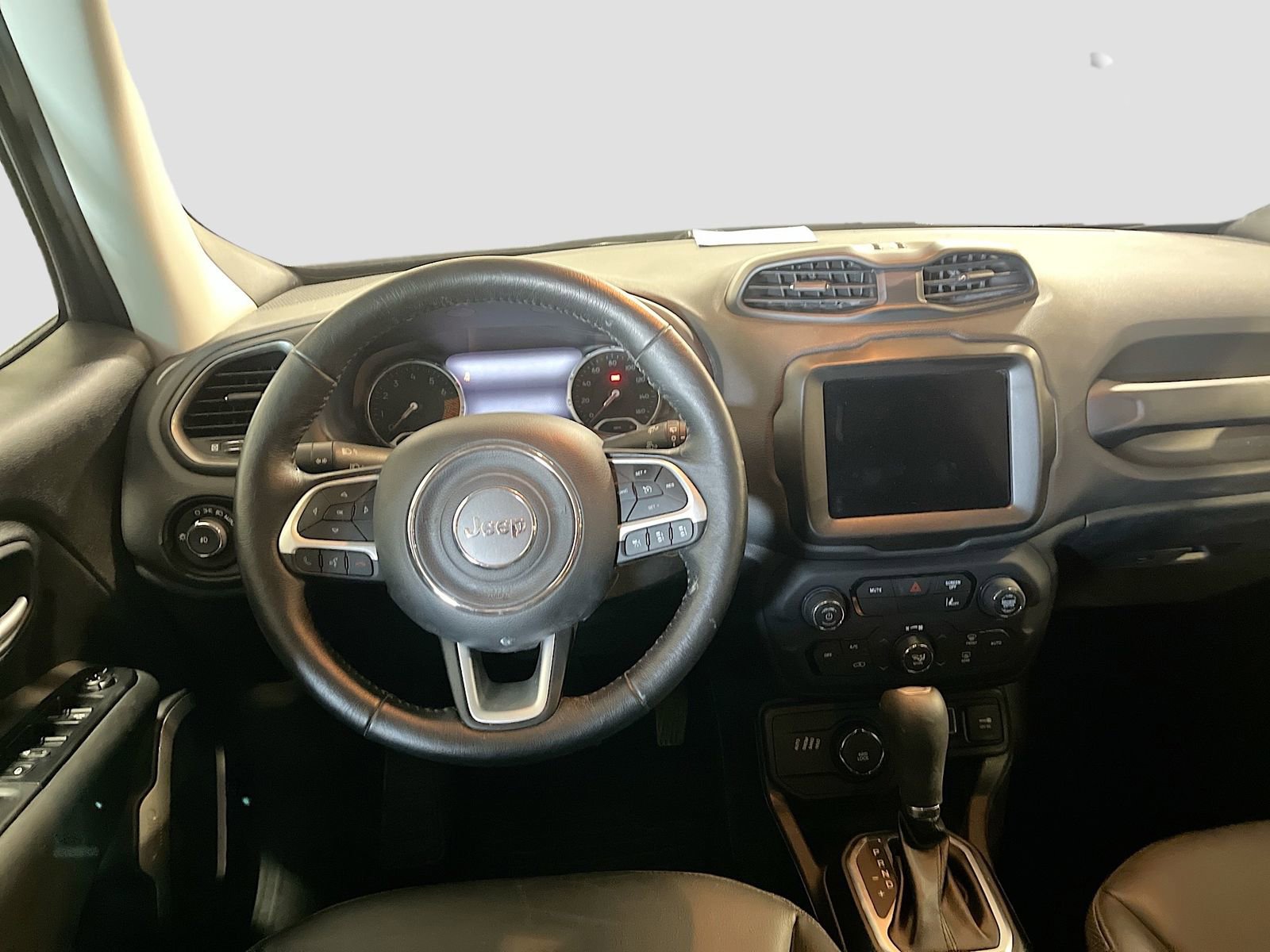 Used 2023 Jeep Renegade Limited image 23