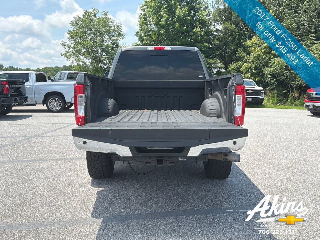 Used 2017 Ford F250 Lariat w/ Lariat Ultimate Package AWD/4WD image 4