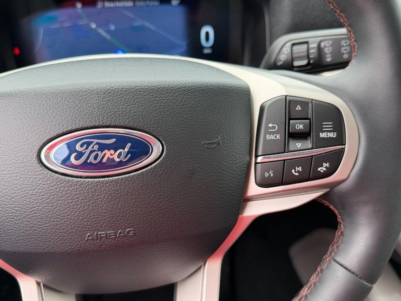 Used 2025 Ford Explorer Active w/ Active Comfort Package AWD/4WD image 30