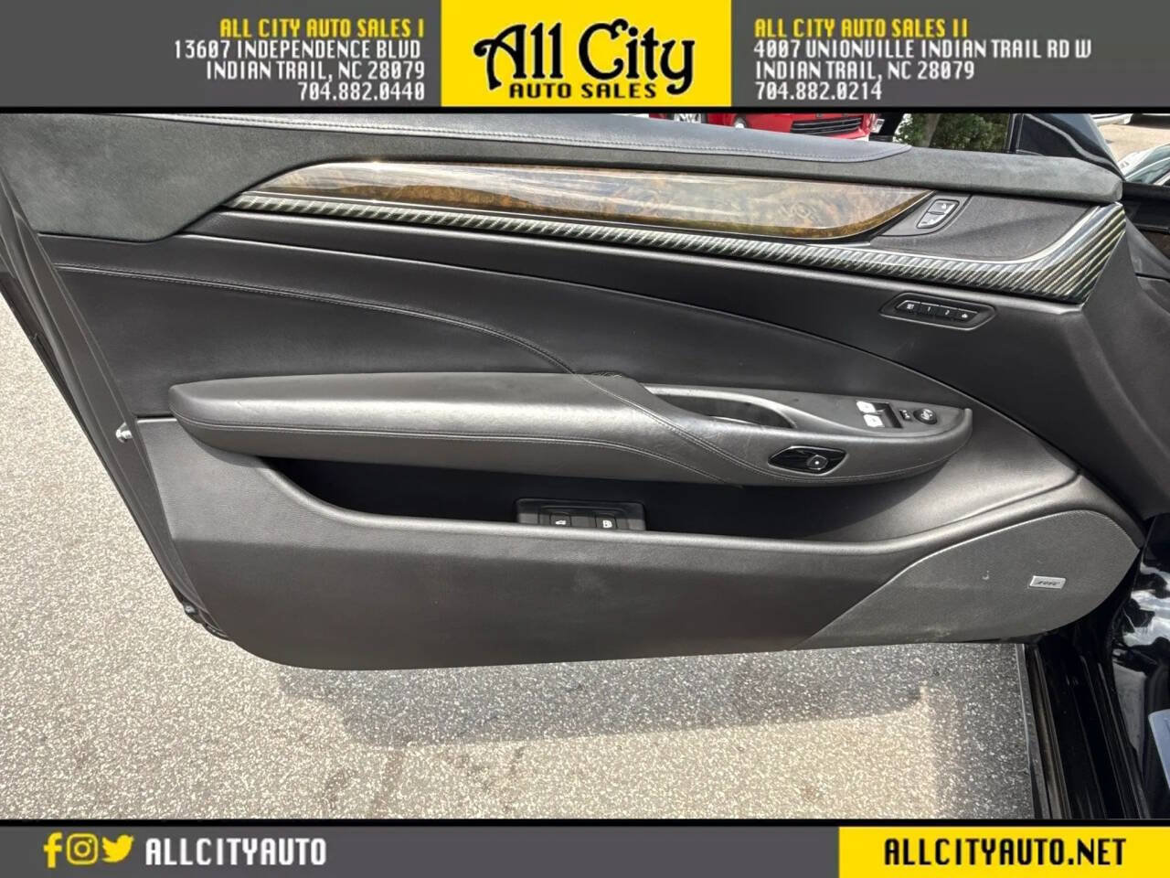 Used 2014 Cadillac ELR w/ Luxury Package FWD image 16