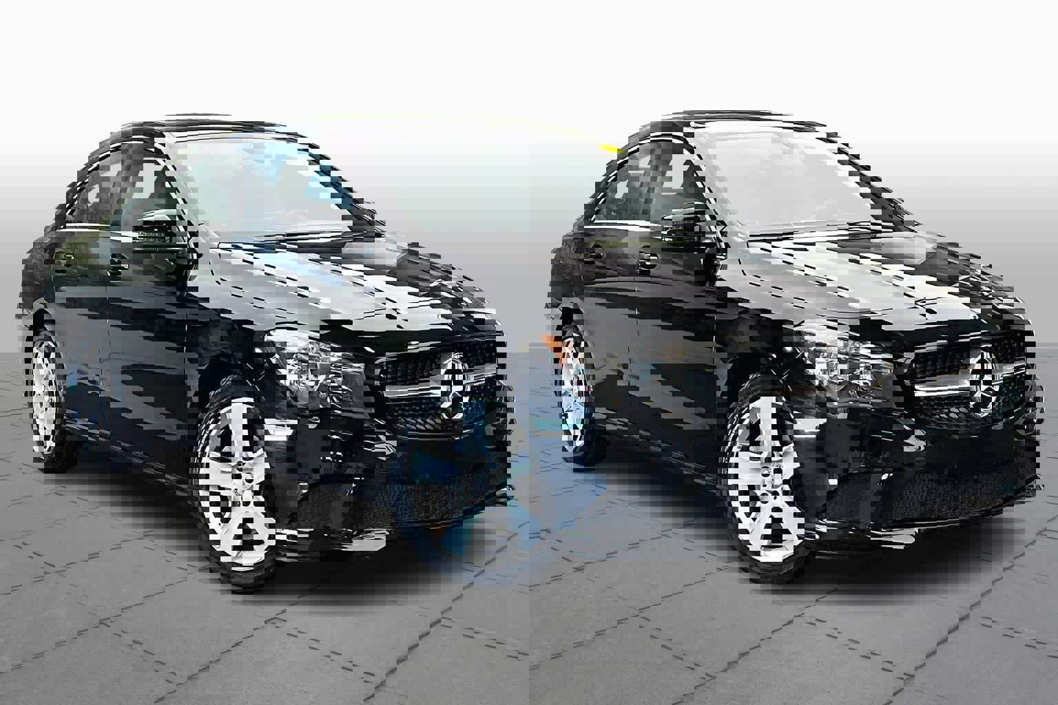 Used 2015 Mercedes-Benz CLA 250 image 3