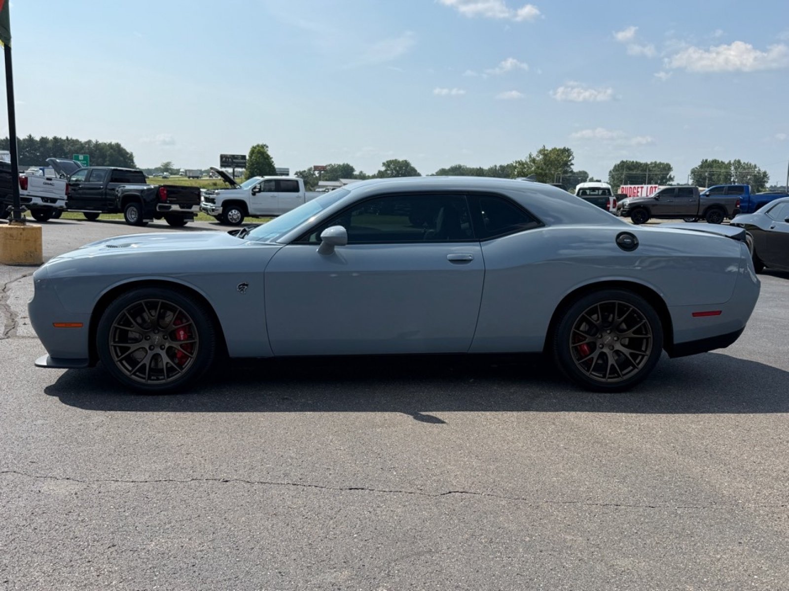 Used 2016 Dodge Challenger SRT Hellcat RWD image 5
