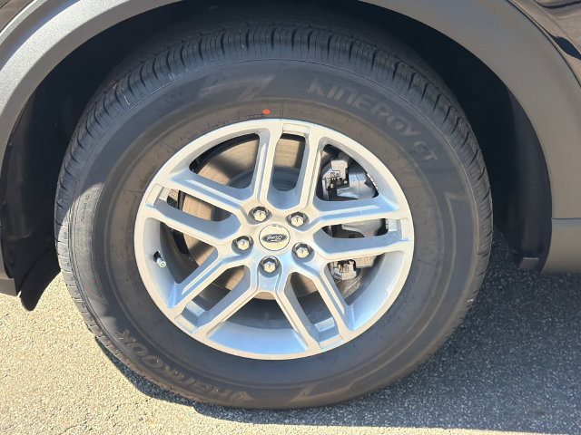 New 2027 Ford Explorer Active w/ Active Comfort Package RWD image 12