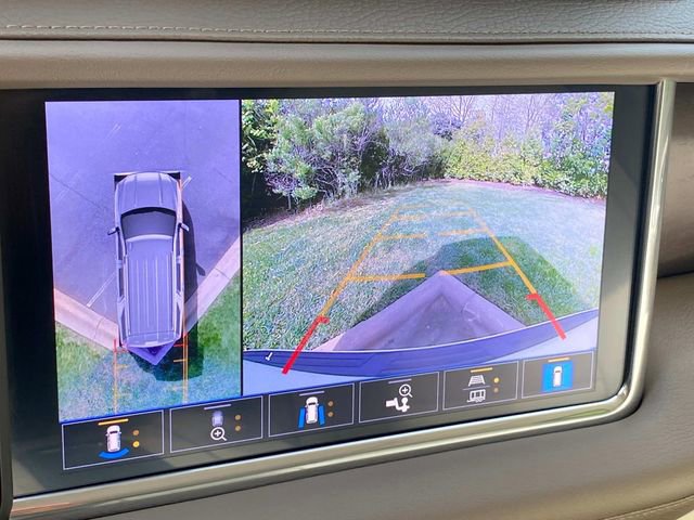 Used 2021 GMC Yukon Denali w/ Denali Premium Package image 26