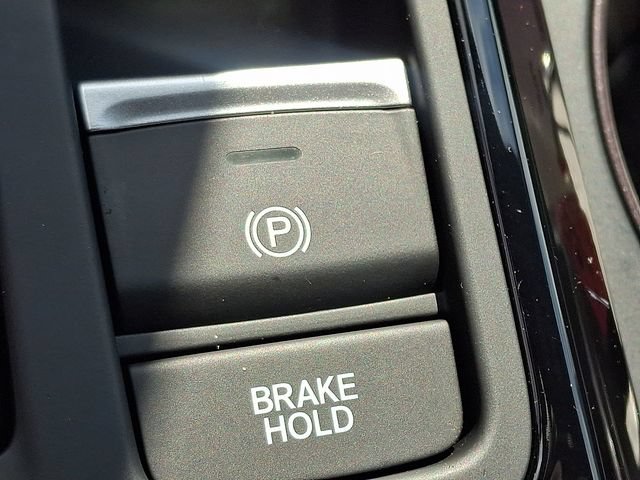 Certified 2025 Honda Pilot TrailSport image 25