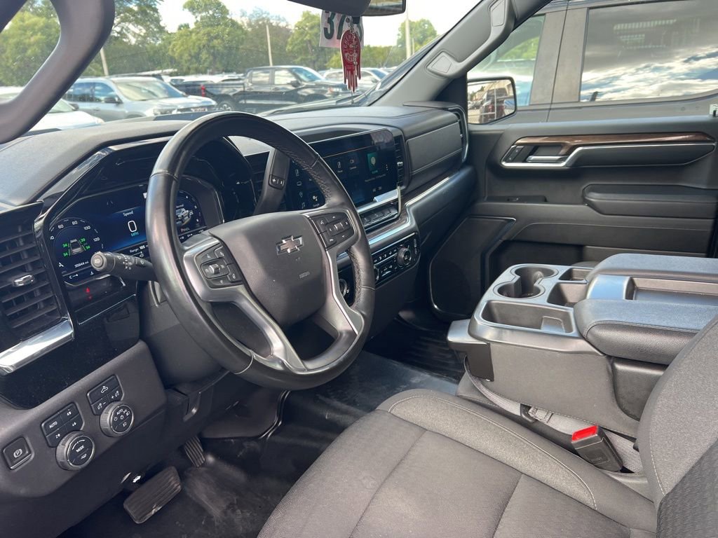 Used 2023 Chevrolet Silverado 1500 LT Trail Boss image 7