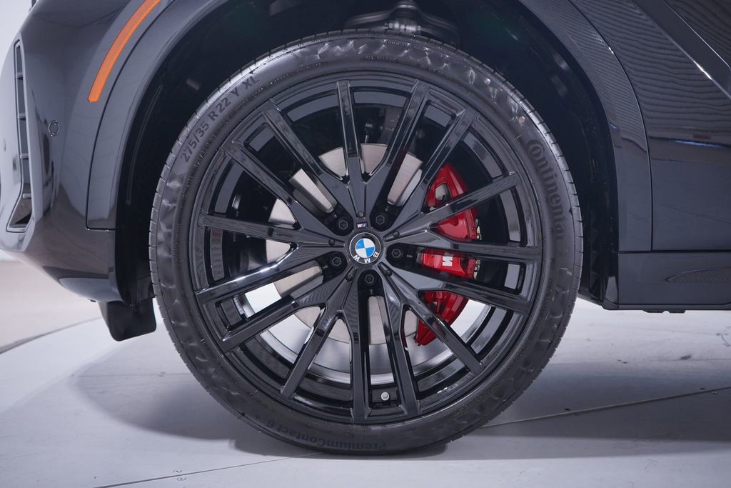 New 2026 BMW X6 xDrive40i w/ Premium Package AWD/4WD image 2