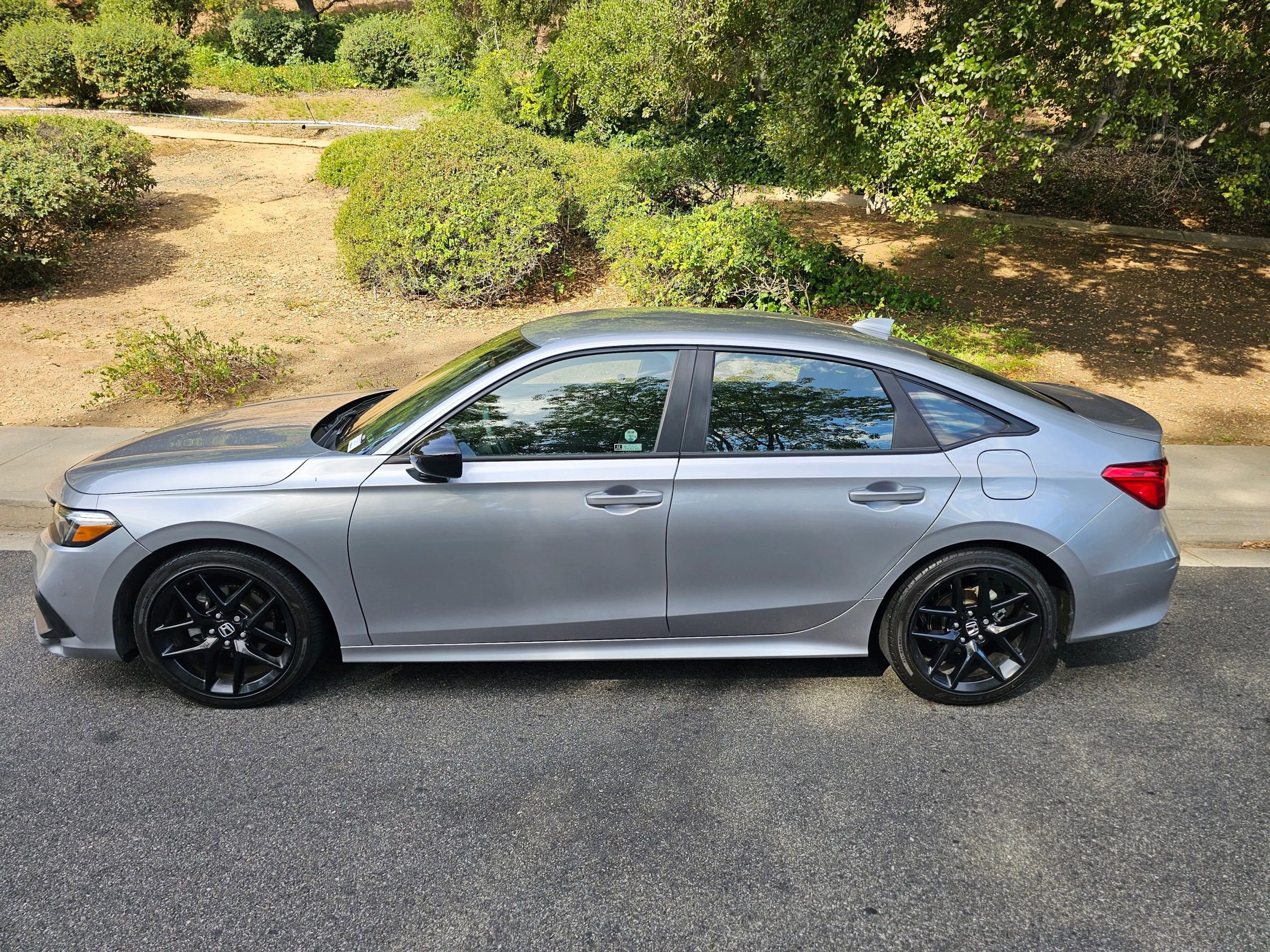 Used 2023 Honda Civic Sport image 4