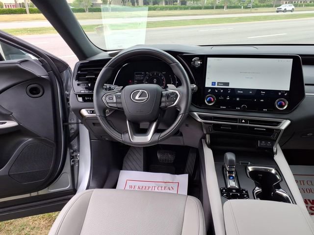 Used 2024 Lexus RX 350 Premium w/ Accessory Package (Z1) AWD/4WD image 12
