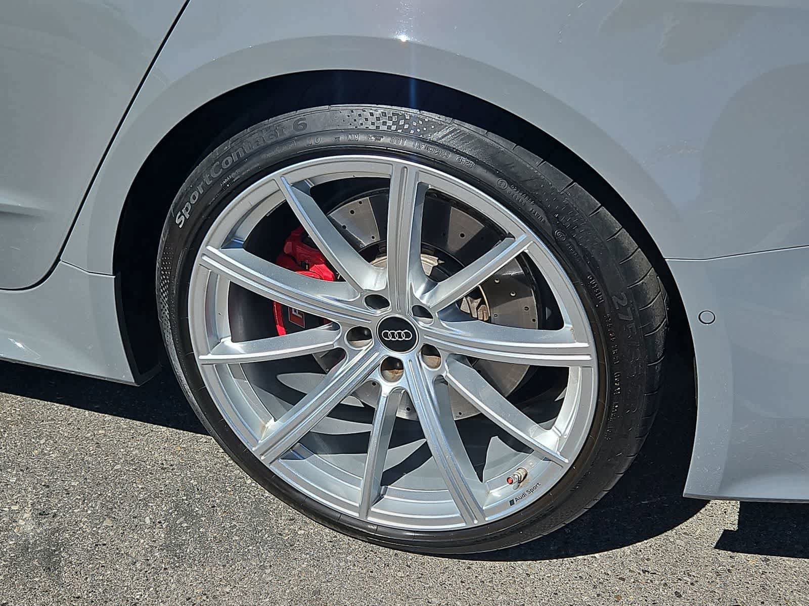 Used 2024 Audi RS 7 Performance AWD/4WD image 16