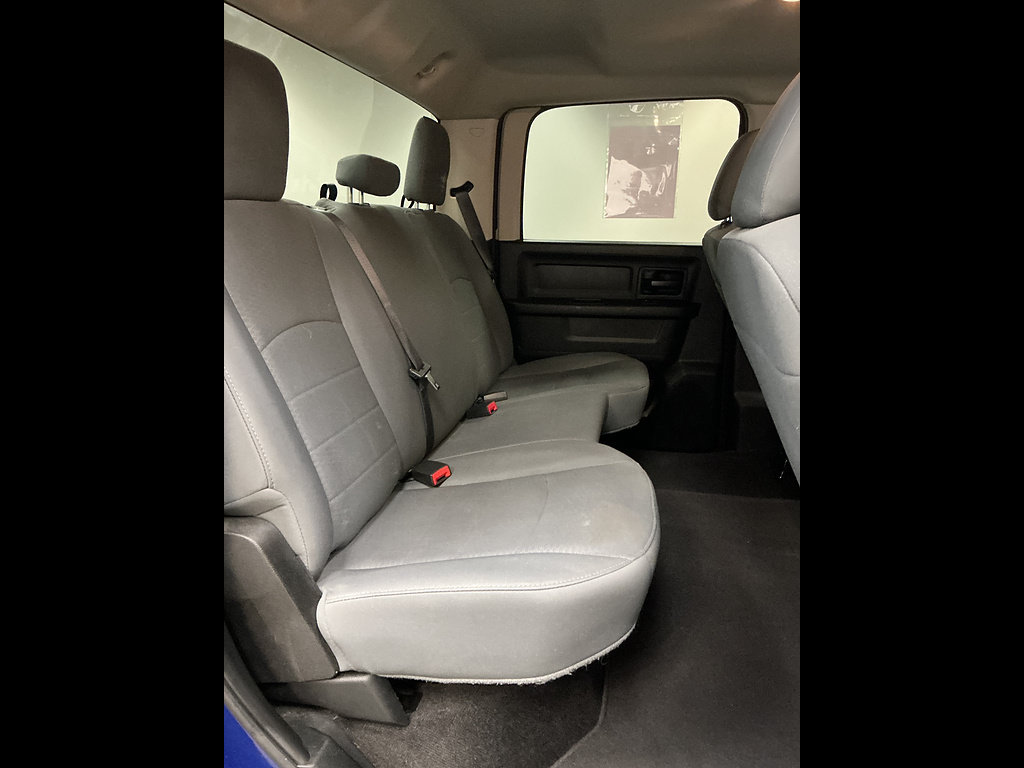 Used 2017 RAM 2500 Tradesman w/ Chrome Appearance Group AWD/4WD image 23