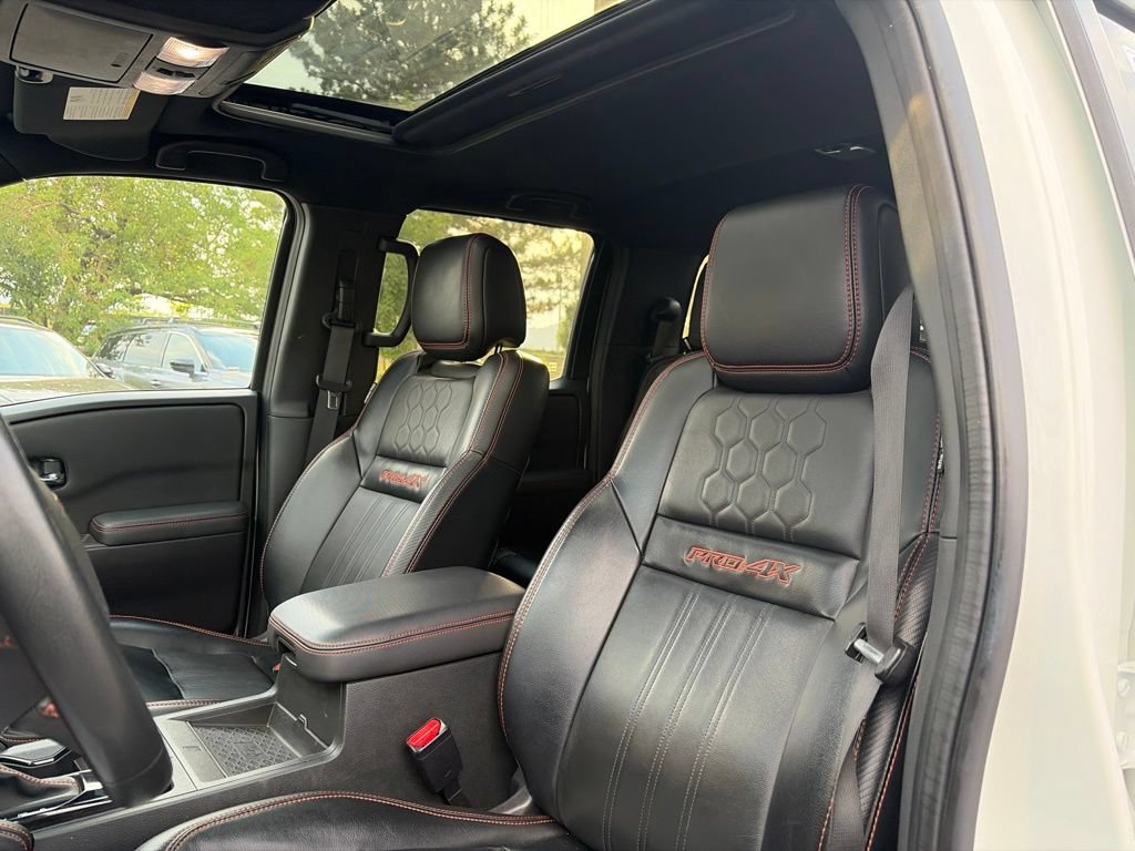 Used 2023 Nissan Frontier PRO-4X w/ Pro-4X Premium Package AWD/4WD image 22