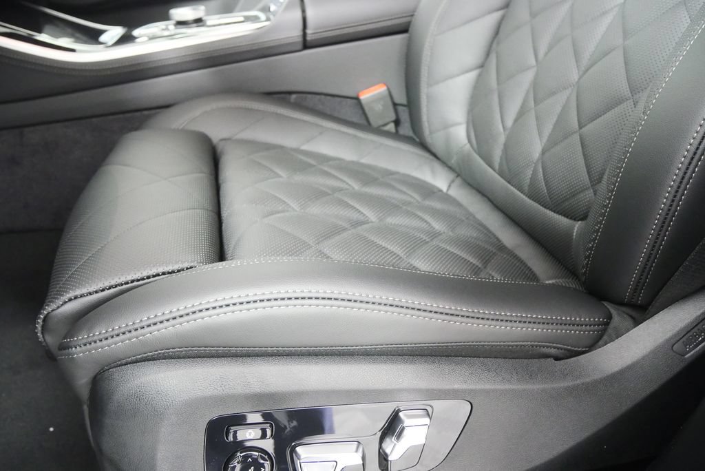 Used 2026 BMW X5 sDrive40i w/ Executive Package RWD image 10