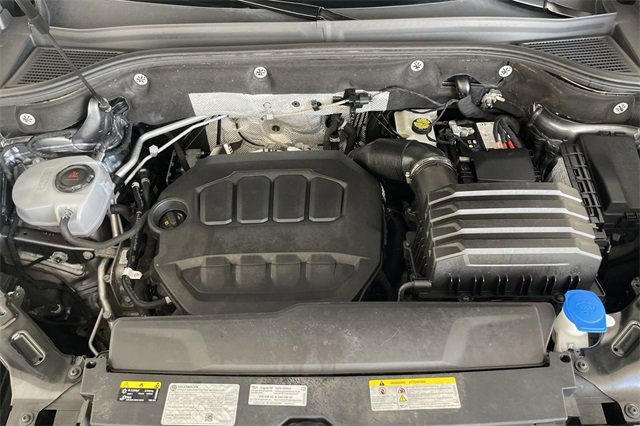 Used 2024 Volkswagen Atlas Cross Sport SE image 50