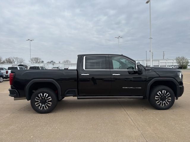 Used 2024 GMC Sierra 2500 Denali Ultimate image 2