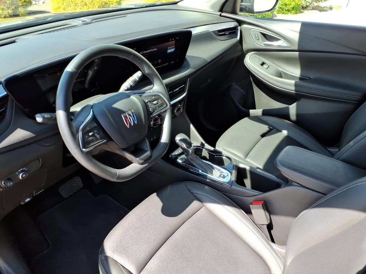 Used 2024 Buick Encore GX Sport Touring AWD/4WD image 21