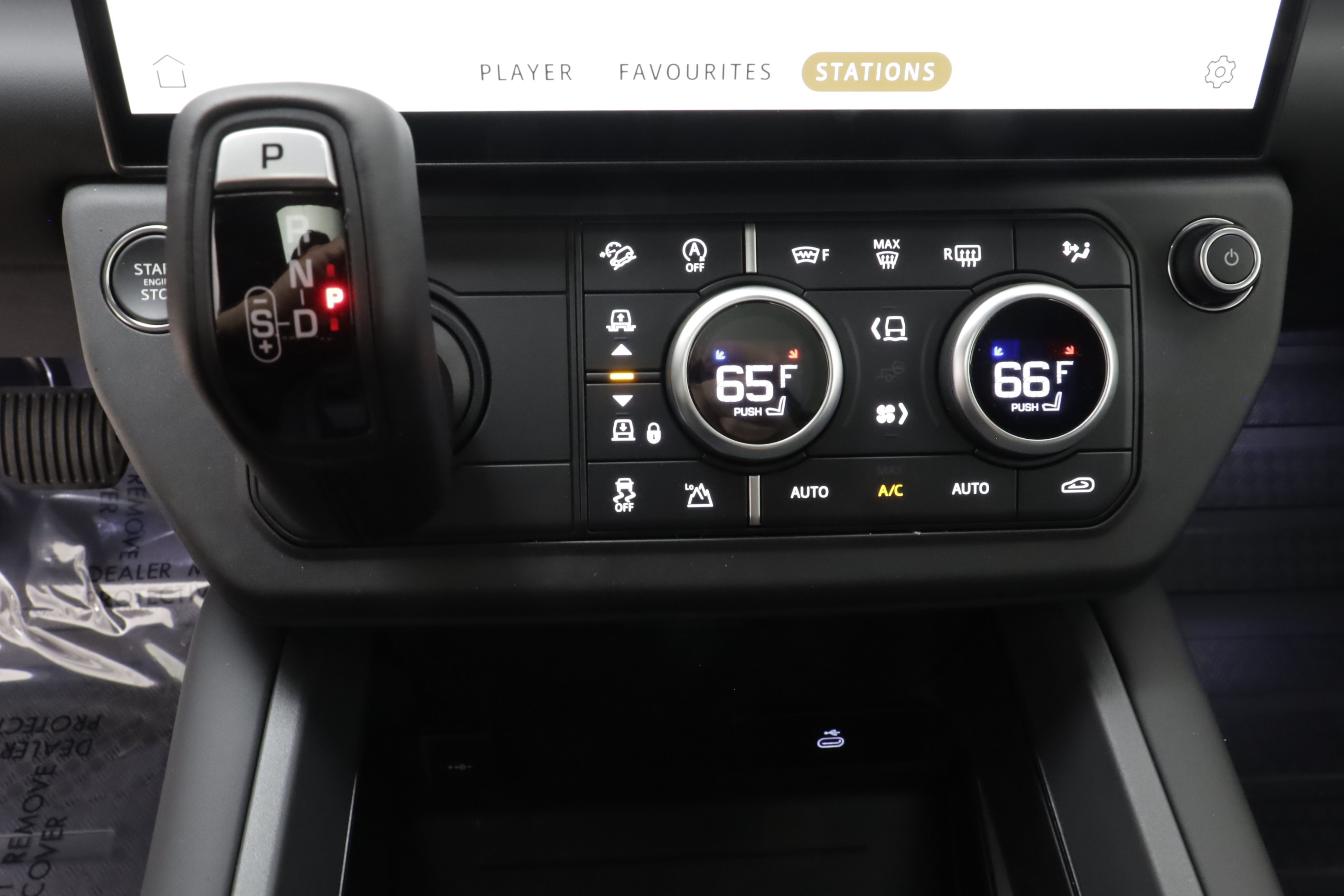 New 2026 Land Rover Defender 130 S AWD/4WD image 13