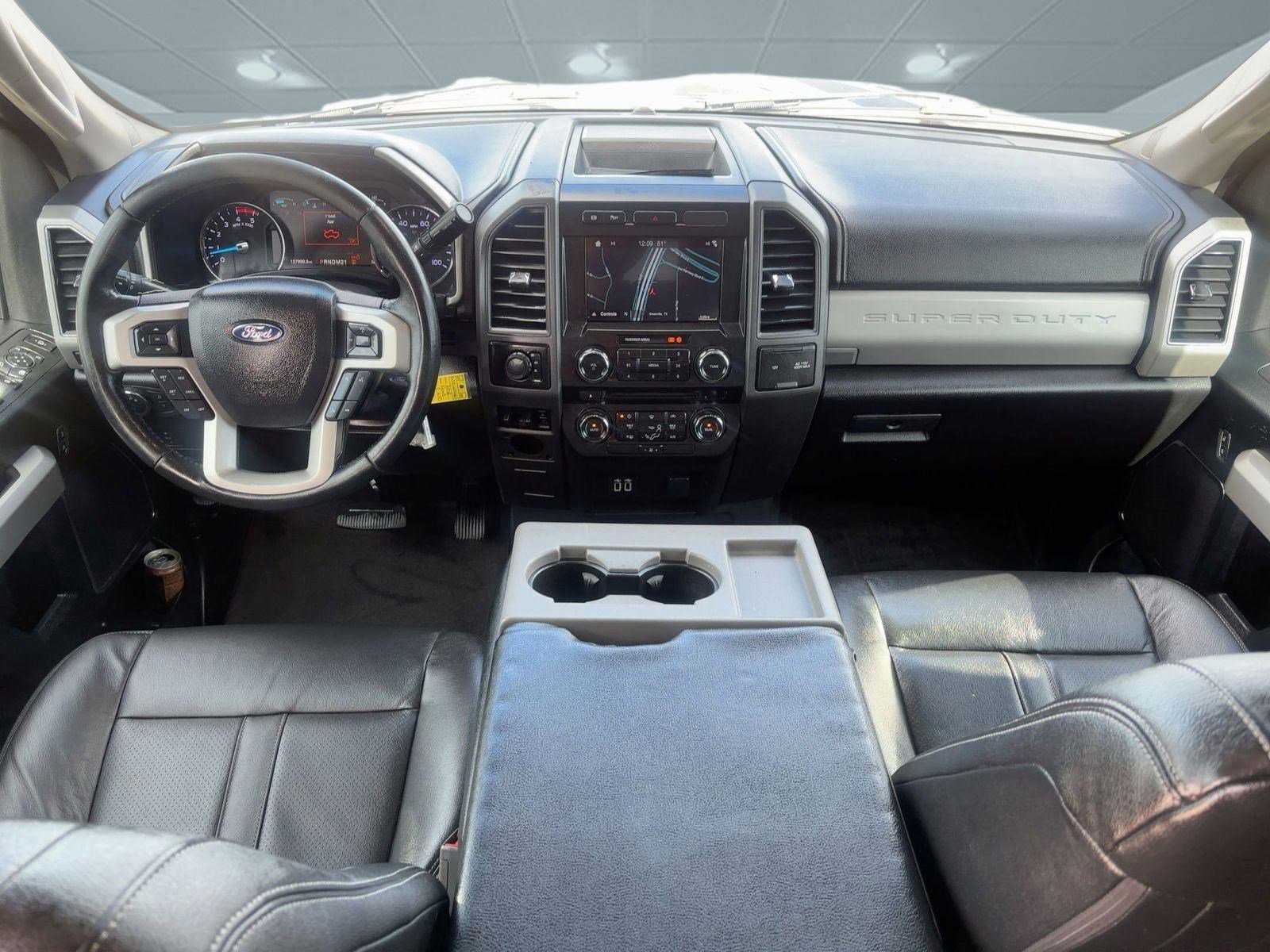 Used 2018 Ford F250 Lariat image 16